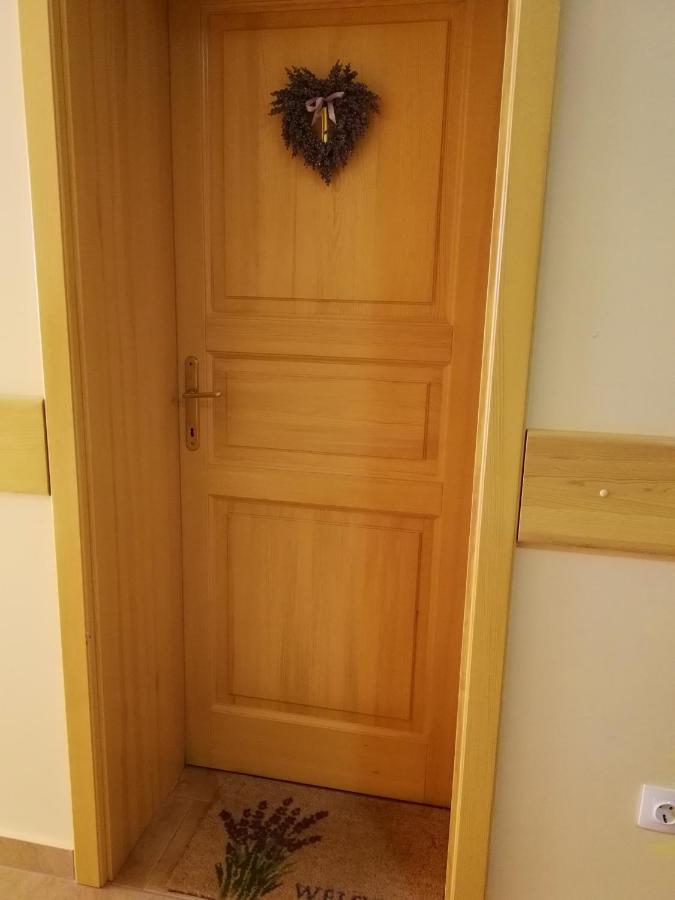 Levendulas Haz Becsehely المظهر الخارجي الصورة